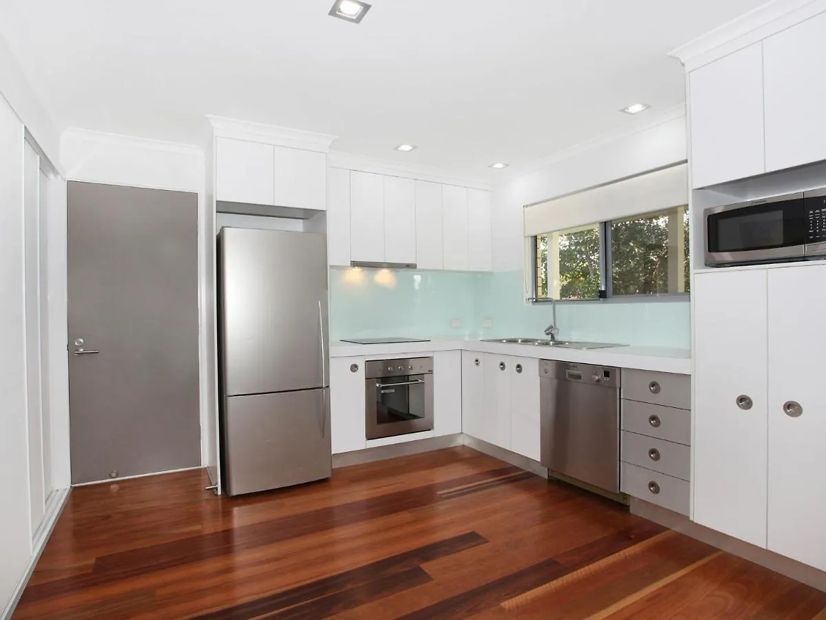 Arlington 1 Two Bedroom Unit Close To The Beach Maroochydore Australia